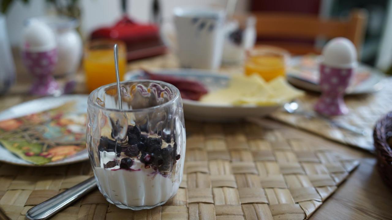 Bergliot Bed&Breakfast Hundested Esterno foto
